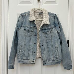 Soho New York & Company sherpa fleece lined denim jean jacket size Small